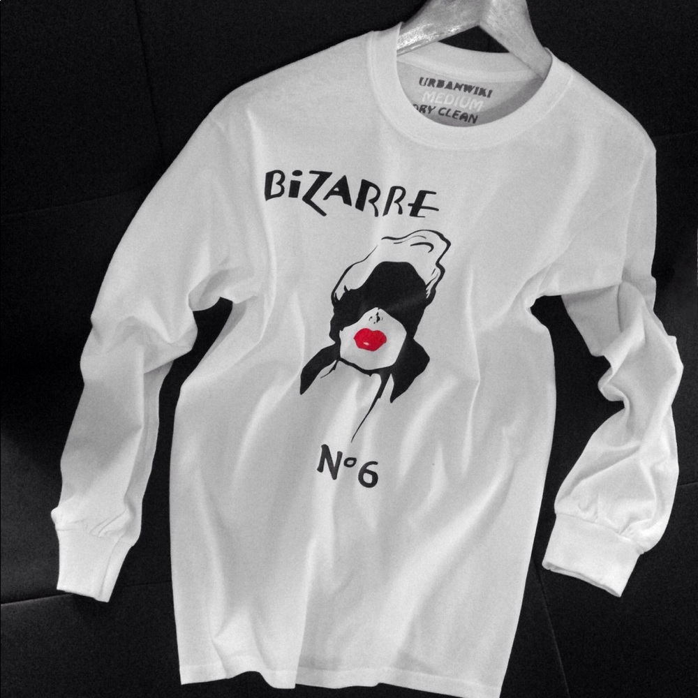 Bizarre long sleeve tee